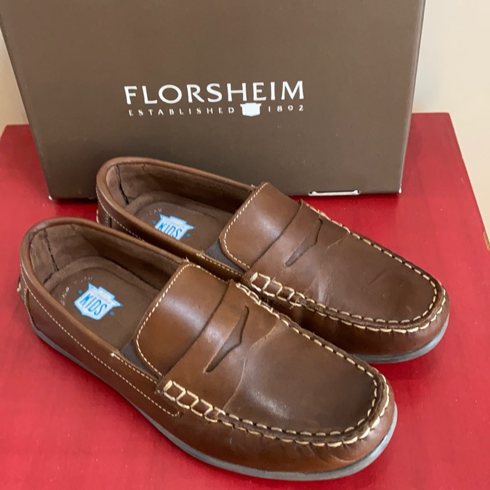Penny Loafers, Boy’s Size 6.  Good Condition.